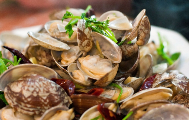 Ghe tham thanh pho am thuc